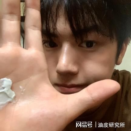 凯发k8国际厅登录-男士发蜡保湿定型9月